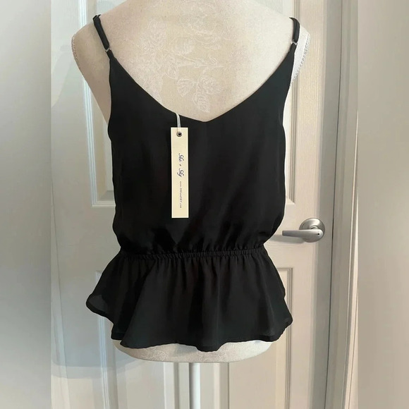 SHE + SKY Black Scoop‎ Neck Sleeveless Layered Tiered Tank Top - M. NWT - Picture 8 of 13